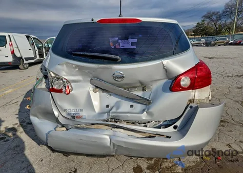 2014 Nissan Rogue Select S z USA, uszkodzony, nr VIN JN8AS5MT7EW609949